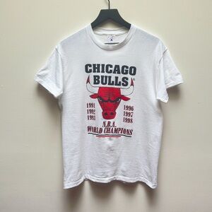 Made In USA Vintage 1998 Chicago Bulls Champion T-Shirt